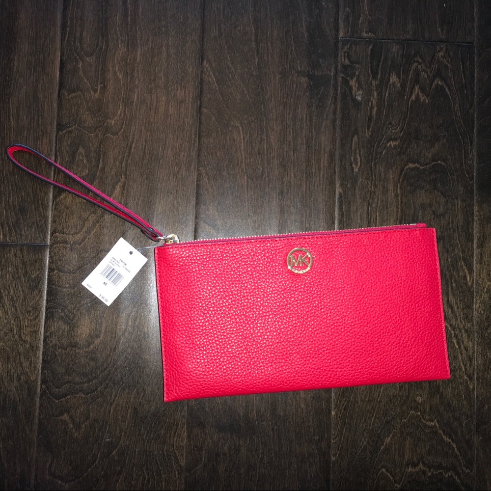Michael Kors Fulton Clutch - Picture 1 of 4